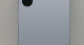 Good
													Samsung Galaxy S25 - Unlocked, Icy Blue, 256 GB, 12 GB, SM-S931U1, photo 2 of 4