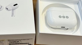 Used
													Apple AirPods Pro 2 - Lightning, photo 1 of 15
