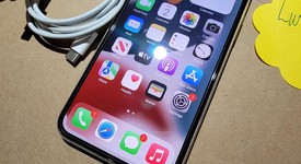 Good
													Apple iPhone 11 Pro - Unlocked, Silver, 64 GB, A2160, photo 2 of 9