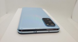 Good
													Samsung Galaxy S20 5G - AT&T, Cloud Blue, 128 GB, 12 GB, SM-G981U, photo 5 of 7