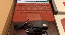 Mint
													Microsoft Surface Pro 9 - Wi-Fi, I7, Graphite, 1 TB, 16 GB, Wi-Fi, photo 1 of 13