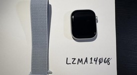 Mint
													Apple Watch Series 10 46mm - Unlocked, Silver, A3003 - Cellular, Aluminum, photo 4 of 12