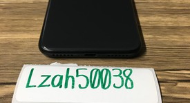 Mint
													Apple iPhone SE 2nd Gen 2020 - Unlocked, Black, 64 GB, A2275, photo 4 of 7