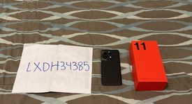 Mint
													OnePlus 11 - Unlocked, Black, 128 GB, 8 GB, CPH2451, photo 3 of 19