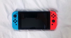 Mint
													Nintendo Switch - Red & Blue, 32 GB, photo 4 of 5