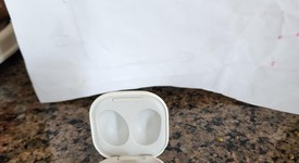 Used
													Samsung Galaxy Buds Live - White, SM-R180, photo 2 of 4
