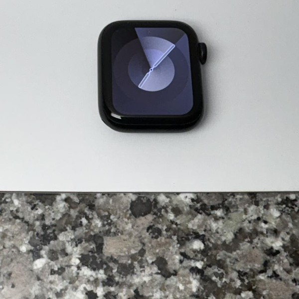 Apple Watch SE 2nd Gen 40mm - Unlocked, Midnight, A2726 - Cellular, Aluminum