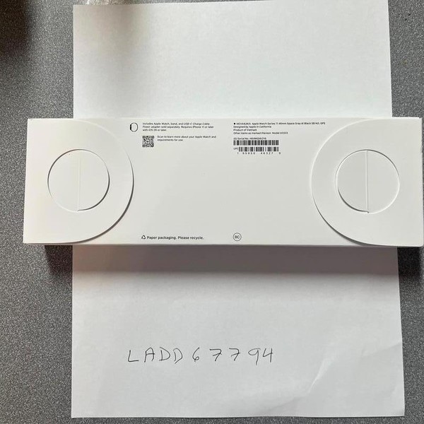 Apple Watch Series 11 46mm - Space Gray, A3333 - GPS, Aluminum