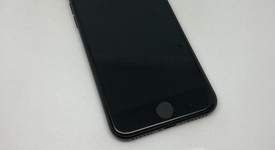 Good
													Apple iPhone SE 2nd Gen 2020 - Straight Talk, Black, 64 GB, A2275, photo 3 of 11