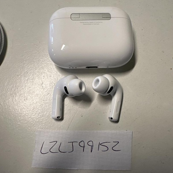 Apple AirPods Pro 3