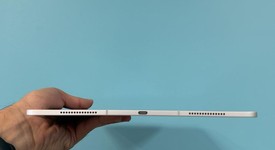 Mint
													Apple iPad Pro 13" (M4) 2024 - Unlocked, Silver, 256 GB, 8 GB, A2926, Standard Glass, photo 5 of 6