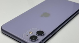 Good
													Apple iPhone 11 - Unlocked, Purple, 64 GB, A2111, photo 3 of 7