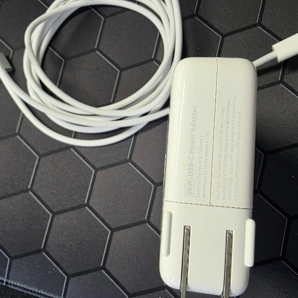 MacBook Pro 2024 - 14 inch - 1 TB, Silver, 24 GB, Apple M4 Pro 14-core