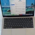 Good MacBook Pro Late 2023 (M3) - 14 inch - 512 GB, Gray, 8 GB, Apple M3, 10-core GPU