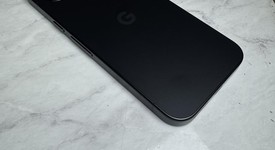 Good
													Google Pixel 9a - Unlocked, Obsidian, 128 GB, 8 GB, photo 4 of 11