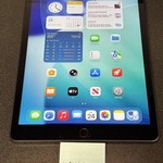 Mint Apple iPad (8th Gen) - Wi-Fi, 128 GB, Gray, A2270