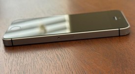 Good
													Apple iPhone SE 1st Gen 2016 - Unlocked, Grey, 128 GB, A1662, photo 6 of 6