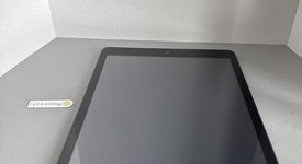 Good
													Apple iPad 9th Gen - Unlocked, Gray, 64 GB, A2603, photo 3 of 6