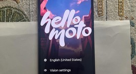 Mint
													Motorola Razr Ultra (2025) - Unlocked, PANTONE Mountain Trail, 1 TB, 16 GB, photo 1 of 7