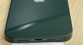 Good
													Apple iPhone 13 - Unlocked Non-US, Green, 128 GB, A2633, photo 3 of 5