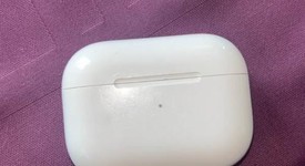 Used
													Apple AirPods Pro 1st Gen - Wireless Case, photo 1 of 6