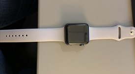 Good
													Apple Watch Series 3 42mm - Unlocked, Gray, A1861, Aluminum, photo 1 of 10