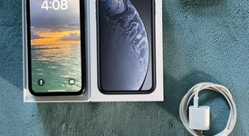 Mint
													Apple iPhone Xr - Unlocked, Black, 64 GB, A1984, photo 1 of 7