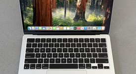 Mint
													MacBook Air 2025 (M4) - 13" - Apple M4, Silver, 512 GB, 16 GB, photo 3 of 17