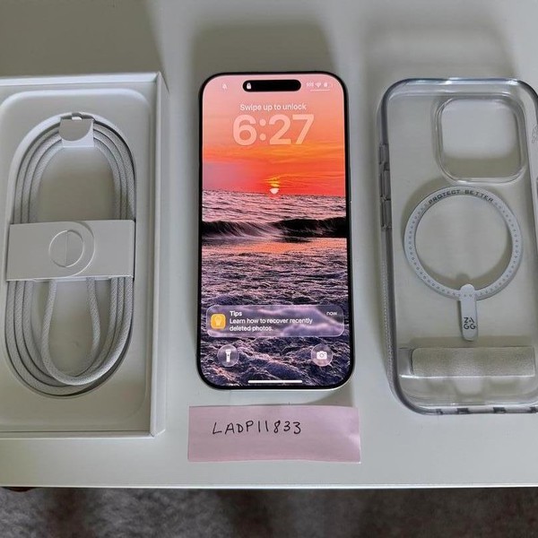 Apple iPhone 16 Pro - Unlocked, 128 GB, White, A3083