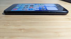 Good
													Apple iPhone SE 3rd Gen 2022 - Unlocked, Midnight, 128 GB, A2595, photo 4 of 12