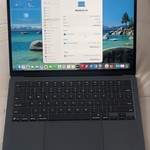 Mint MacBook Air 2025 (M4) - 13 inch - 512 GB, Midnight, 24 GB, Apple M4