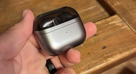 Used
													Samsung Galaxy Buds3 - Silver, photo 2 of 10