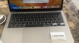 Fair
													MacBook Air 2020 - 13" - Apple M1, Gray, 256 GB, 8 GB, photo 1 of 11