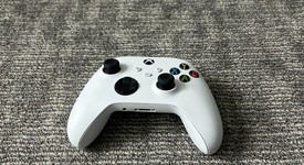 Mint
													Xbox Series S (2020) - White, 512 GB, photo 5 of 7