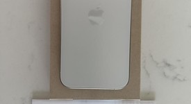 Mint
													Apple iPhone 15 Pro - Unlocked, White, 256 GB, A2848, photo 2 of 8
