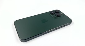 Good
													Apple iPhone 13 Pro Max - AT&T, Green, 512 GB, A2484, photo 2 of 3