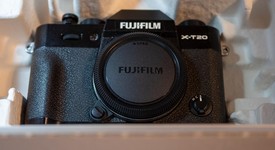 Mint
													Fuji X-T20 - Black, photo 2 of 27