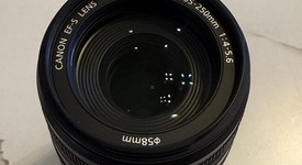 Good
													Canon EF-S 55-250mm f4-5.6 IS, photo 2 of 4