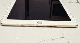 Good
													Apple iPad Air 2 - Wi-Fi, Gold, 64 GB, photo 3 of 11