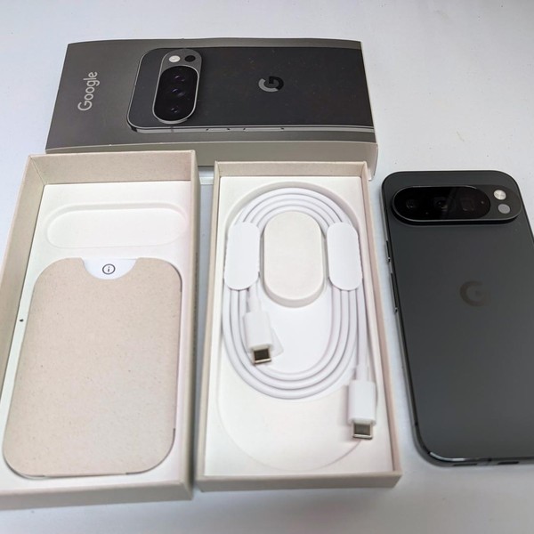 Google Pixel 10 Pro - Unlocked, 128 GB, Obsidian, G4QUR