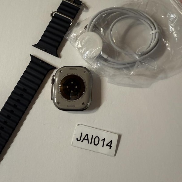 Apple Watch Ultra 49mm - Unlocked, Titanium, A2622