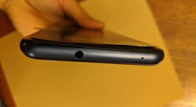 Mint
													Moto G Play (2023) - Unlocked, Navy Blue, 32 GB, 3 GB, photo 3 of 9