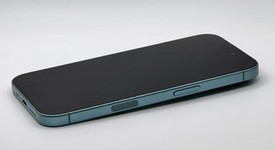 Good
													Apple iPhone 16 - Unlocked, Teal, 128 GB, A3081, photo 6 of 6