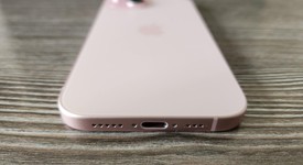 Mint
													Apple iPhone 15 - Boost, Pink, 128 GB, A2846, photo 2 of 11