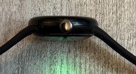 Good
													Google Pixel Watch 2 - Unlocked, Black, LTE, photo 4 of 7