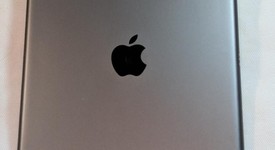 Good
													Apple iPad 7th Gen - T-Mobile, Gray, 32 GB, A2200, photo 3 of 3