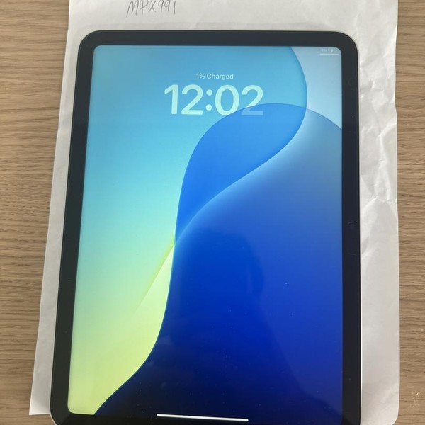 Apple iPad 11th Gen - Wi-Fi, 128 GB, Silver, A3354