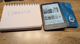 Mint
													Amazon Kindle 11 - Black, 16 GB, photo 5 of 6