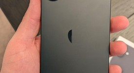 Mint
													Apple iPhone 16 Plus - Unlocked, Black, 256 GB, A3082, photo 5 of 10