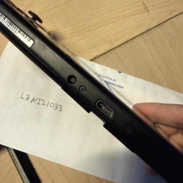 Nintendo Switch - 32 GB, Red, Mario Red Edition